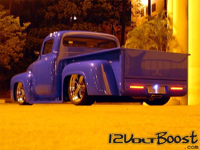 Ford_Truck_F100_1959_BlueRock_traseira.jpg