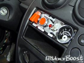 QRX-Ford-Fiesta-GT40-2007-Painel-Interruptores.jpg